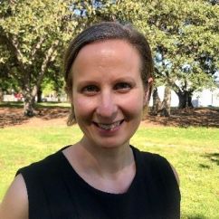 Dr Elizabeth Barr - CRISP Lead (BPod, GradDipPod, MPH, PhD)